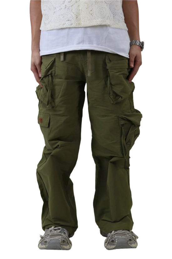 VONT FINE TWILL NYLON BAGGY FIT CARGO PANTS front view